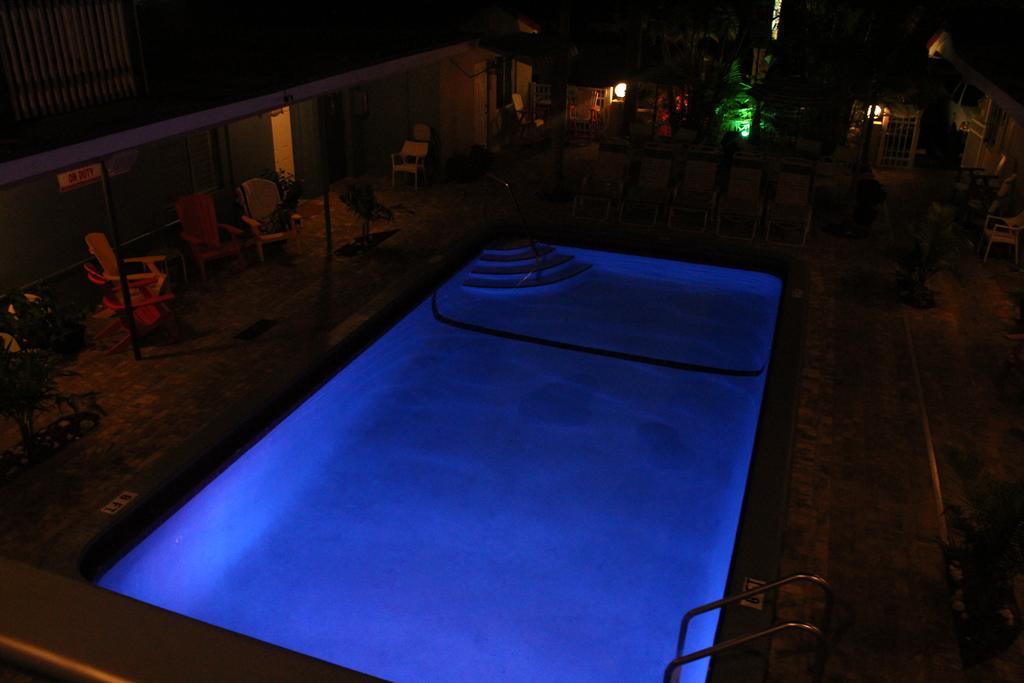 Tropicaire Resort Lauderdale-by-the-Sea Exterior photo